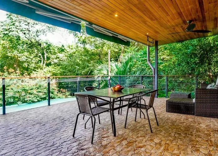 Ferienhaus Casa - And Jungle Oasis *